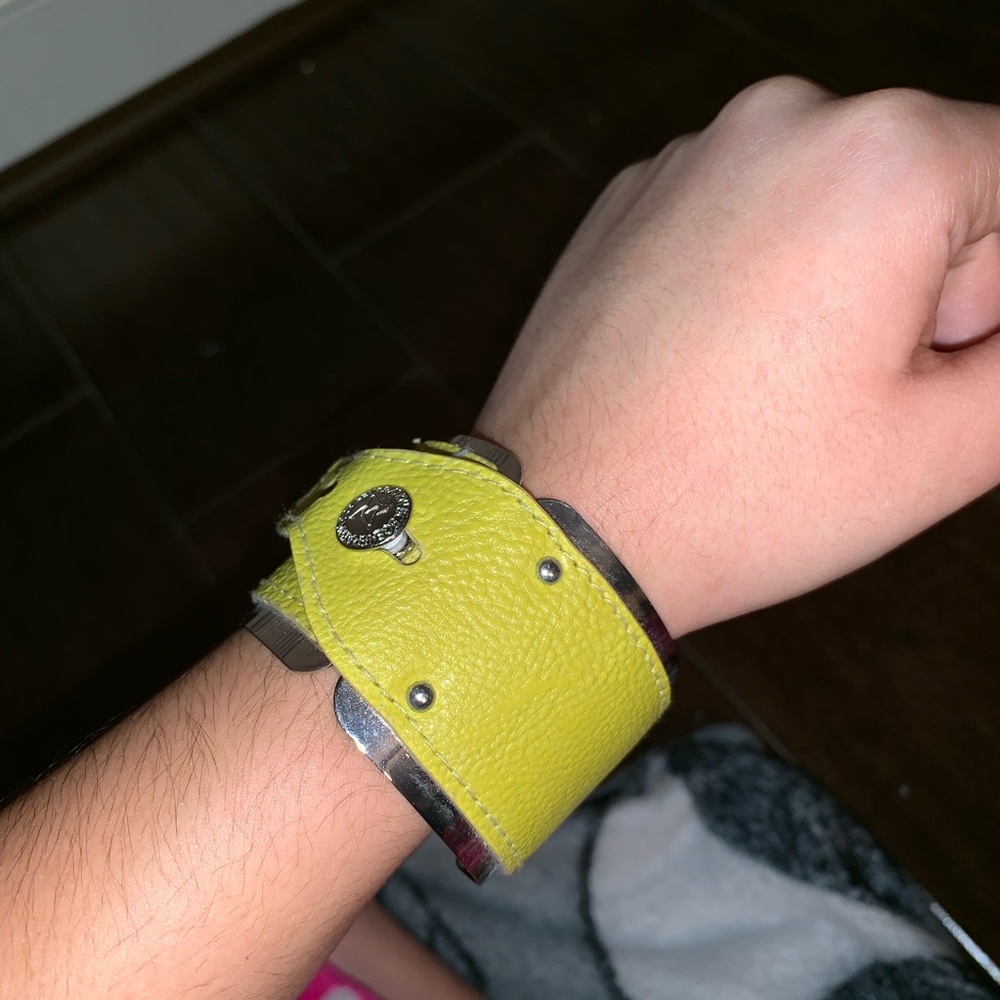 BCBGeneration Yellow Bracelet